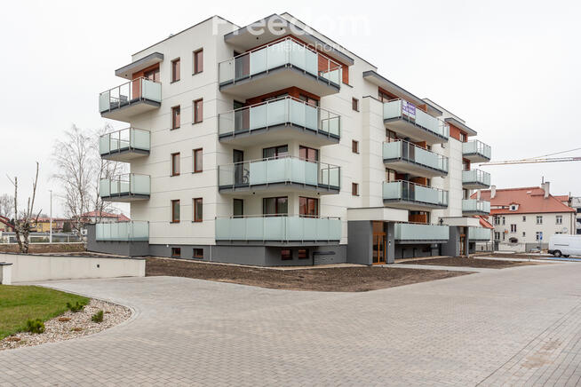 Nowoczesne mieszkanie na os. Sosnowa, 53,89 m2