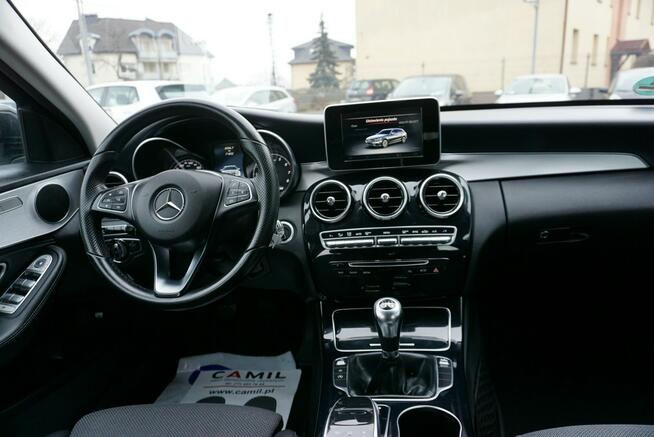 Mercedes C 180 zarejestrowany, ubezpieczony