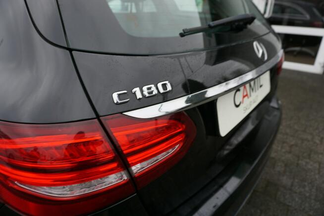 Mercedes C 180 zarejestrowany, ubezpieczony