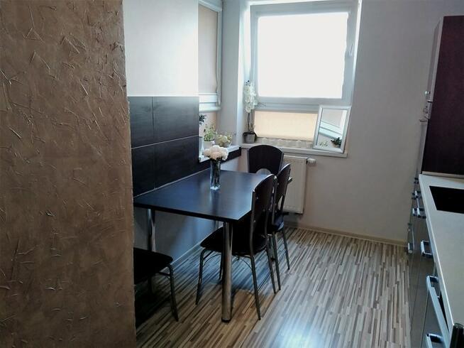 Gorlicka 64, Psie Pole, słoneczne 2 pokoje