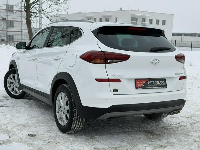 Hyundai Tucson 1.6 CRDI / 116KM LED Nawigacja Kamera Asystent Pasa Ruchu Grzane Fotel