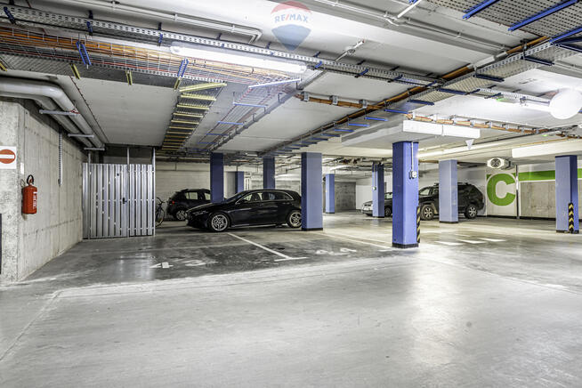 Wilczak Nowe umeblowane balkn, miejsce w hali