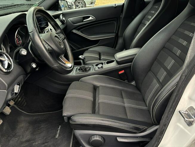 CLA 200 156km BENZYNA FULL LED kamera NAVI skóra PANORAMA serwis 2018