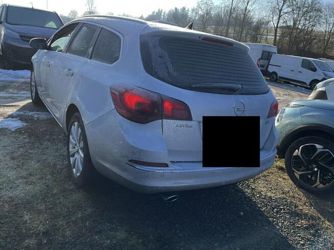 Astra 2.0 Exklusiv 165km NAV bi-xenon SKÓRA pakiet zimowy SERWIS 2014