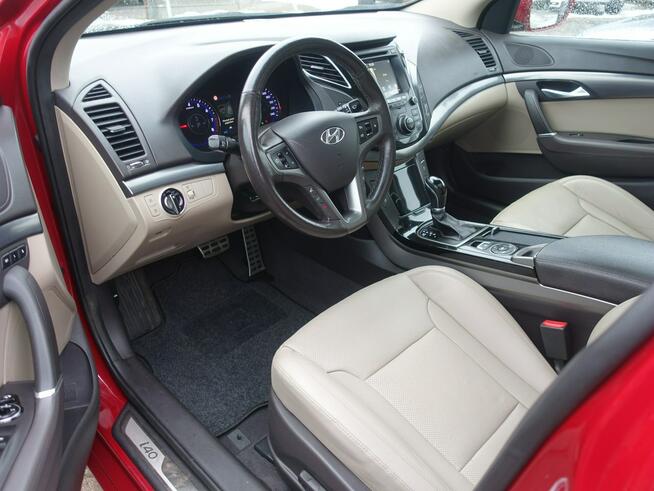 Hyundai i40 2,0i Xenon Panorama Skóra Navi FullOpcja AUTOMAT VIP Gwarancja