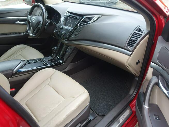 Hyundai i40 2,0i Xenon Panorama Skóra Navi FullOpcja AUTOMAT VIP Gwarancja