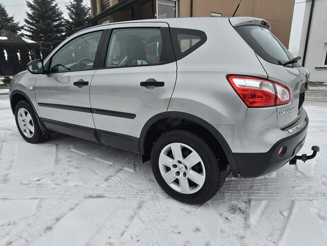 Nissan Qashqai 1,6Benz DUDKI11, tempomat,klimatyzacja,serwis,hak,GWARANCJA