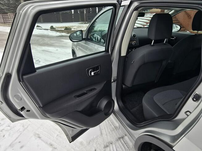 Nissan Qashqai 1,6Benz DUDKI11, tempomat,klimatyzacja,serwis,hak,GWARANCJA