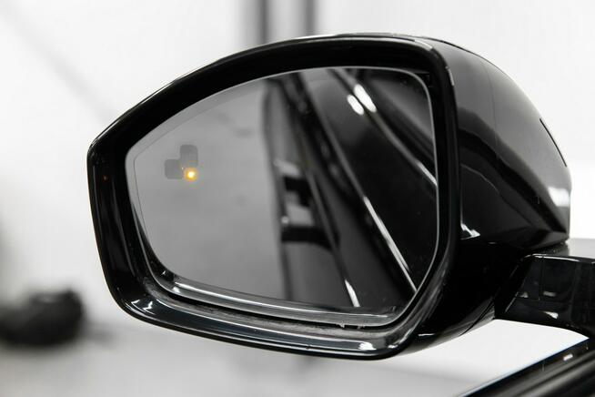 Land Rover Range Rover VELAR PHEV 404KM Dynamic SE. Nowy. Faktura VAT23%. Gwarancja 5 lat.