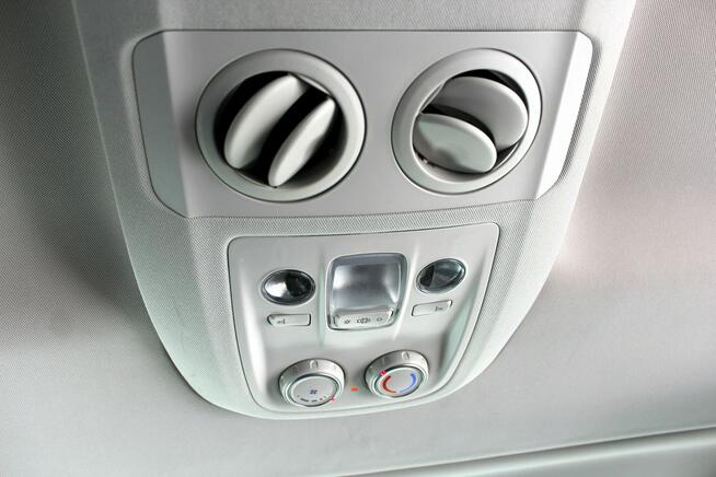 Citroen Jumpy Combi 9-osobowy Long SalonPL FV23% 150KM 1WŁ Tempomat Hak Gwarancja