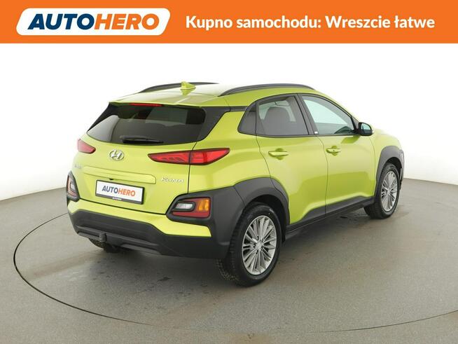 Hyundai Kona navi klima auto grzane fotele kamera i czujniki parkowania hak