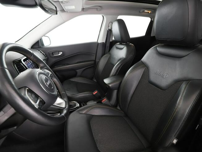 Jeep Compass 4x4 automat półskóra panorama navi klima auto grzane fotele kamera