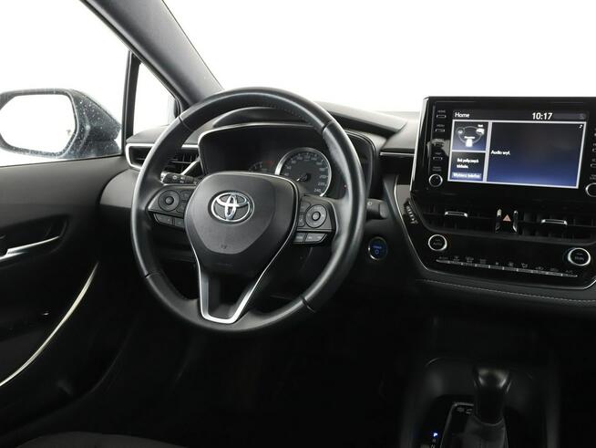 Toyota Corolla HEV full LED klima auto kamera cofania ACC