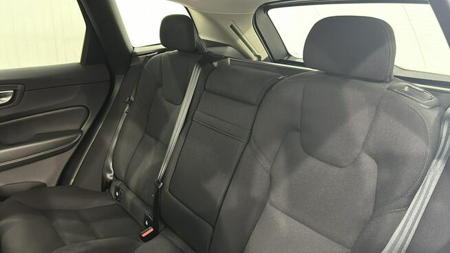 Volvo XC 60 XC60 B4 D AWD Momentum Pro hak