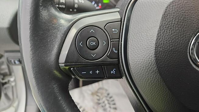 Toyota Corolla 1.8 Hybrid GPF Comfort ! Z Polskiego Salonu ! Faktura Vat !