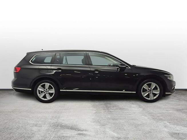 Volkswagen Passat Variant 2.0 TDI EVO Elegance DSG ! Z Polskiego Salonu ! Faktura Vat !