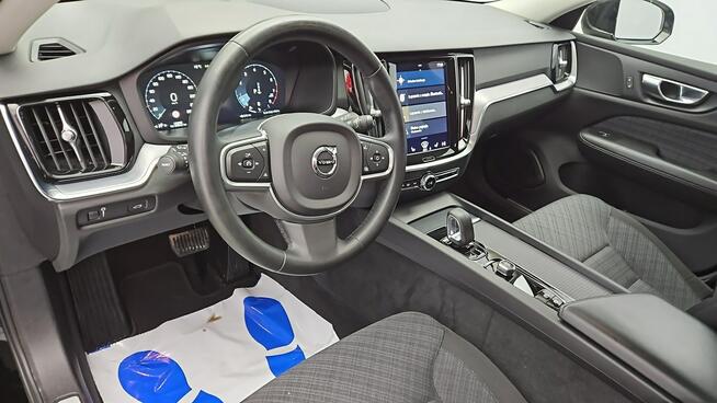 Volvo V60 B3 B Momentum Pro aut ! Z Polskiego Salonu ! Faktura Vat !