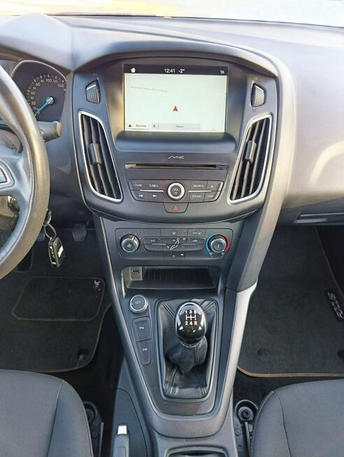 Ford Focus Salon Polska