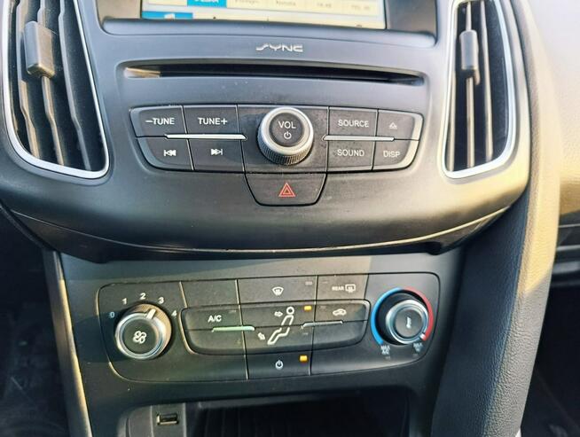 Ford Focus Salon Polska