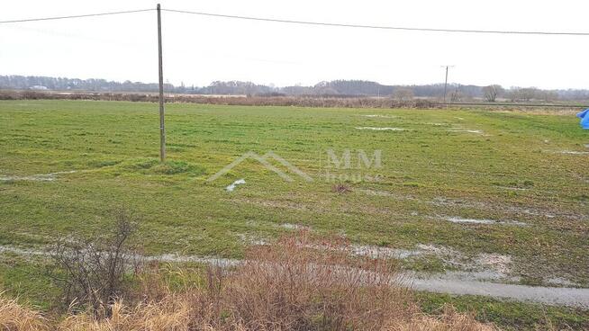 Duże działki rolne z potencjałem bud. po ok. 8000m