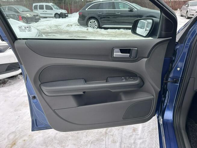 Ford Focus 1.6 benzyna 100KM/Nowe sprzęgło + olej/Zamiana/Kredyt