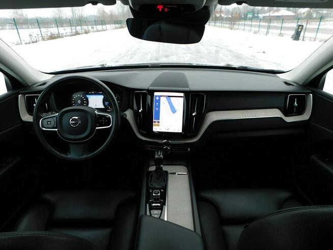 Volvo XC 60 z Gwarancją Kamera 360 Fotele Podgrzewane Model 2021r