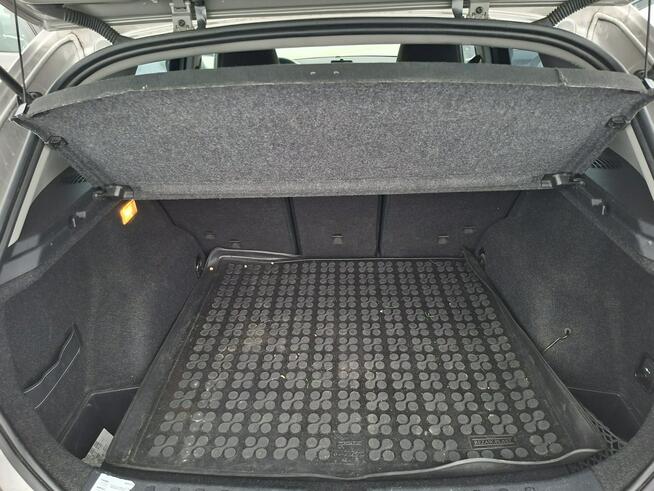 BMW X1 Ładny stan 2.0 diesel ważne opłaty