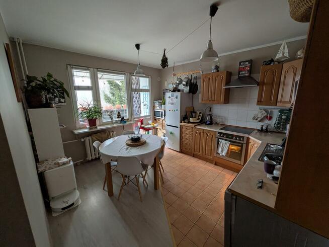 Mieszkanie 60m 3 pokoje 1 piętro duży balkon blisko lasu