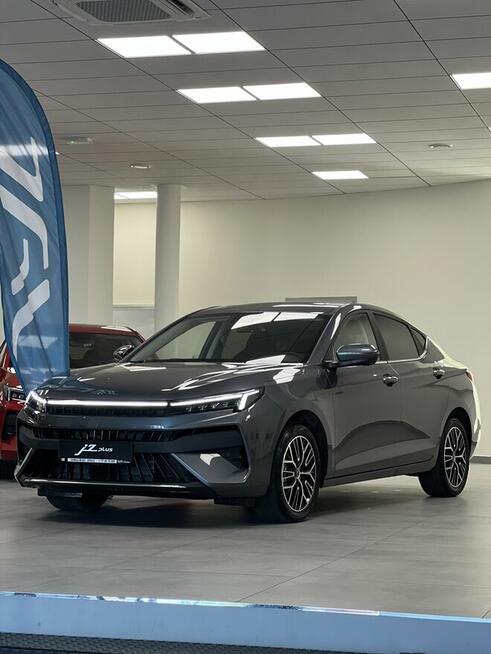 NOWY SALON w Kędzierzynie-Koźlu: Marka JAC