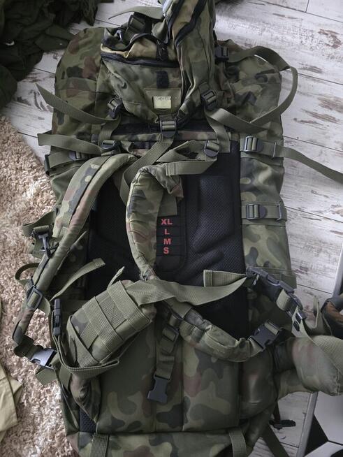 Sprzedam mundury wojskowe