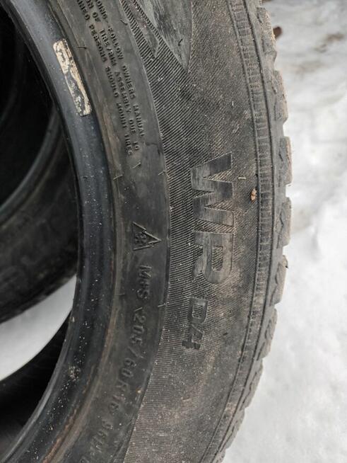 Opony zimowe Nokian WRD4 16cali wzmocnione