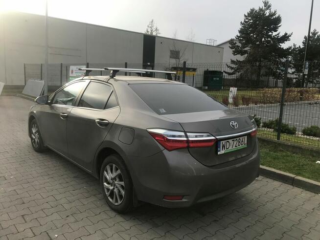 Sprzedam zadbaną Toyota Corolla 1,6 valvematic z niskim prze