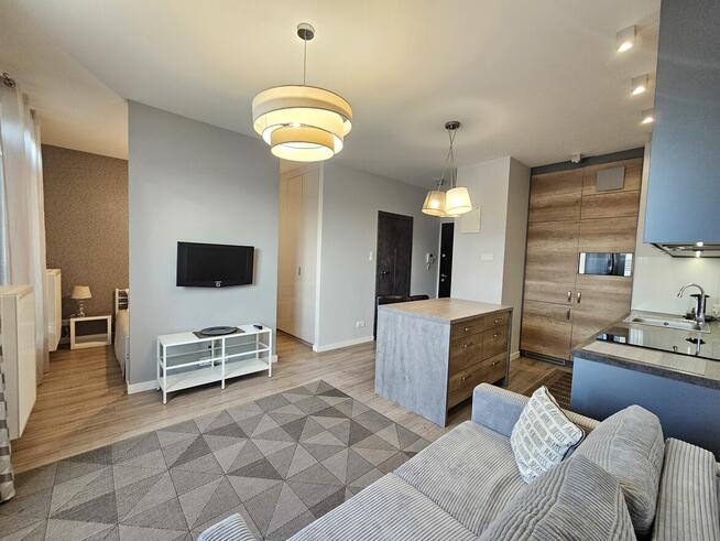 Studio 38 m2, METRO, ul. Siedmiogrodzka, Spire/Hub