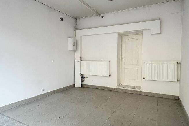 Lokal usługowy 16 m² – centrum Nowego Targu