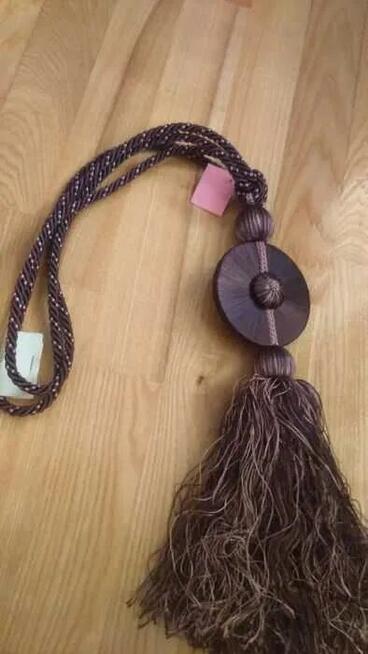 Sznur wrzosowy do podpięcia firan chwost frędzle fioletowe