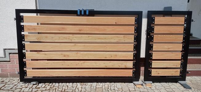 Stylowa lampa wisząca w klimacie loft/rustykalnym, belka dre