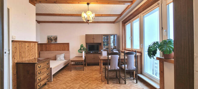 Kawalerka 31m, balkon, winda. RETKINIA