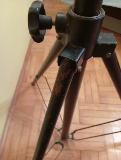 Statywy oświetleniowe