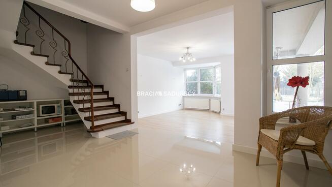 Dom Kraków Dębniki, Kostrze, Dąbrowa