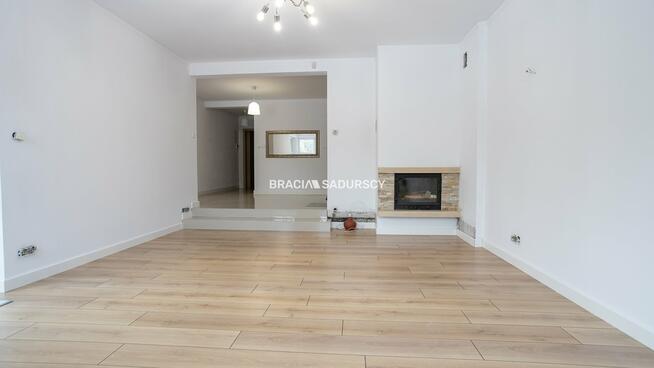 Dom Kraków Dębniki, Kostrze, Dąbrowa