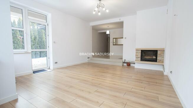 Dom Kraków Dębniki, Kostrze, Dąbrowa