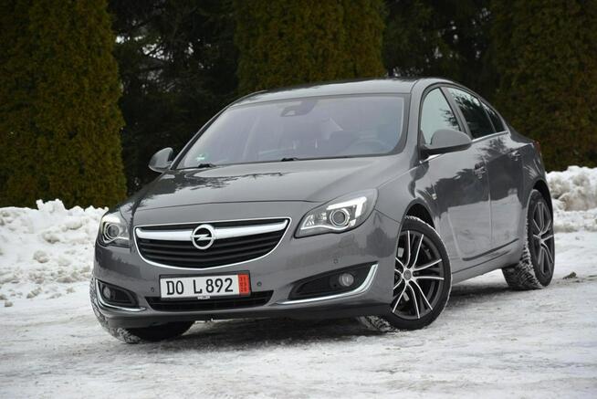 Opel Insignia Lift bi-Xenon Led Navi Kamera FrontAsist Asyst. Pasa BLIS Alu18' ASO