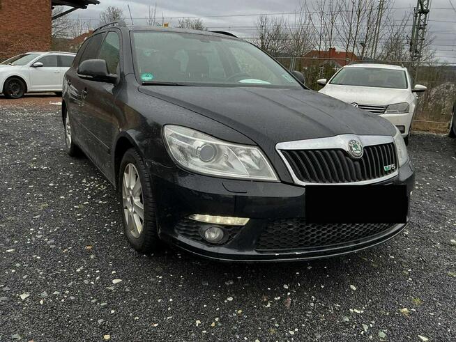 Octavia RS 2.0 TDI 170km SKÓRA xenon DSG navi serwis BEZWYPADEK 2010