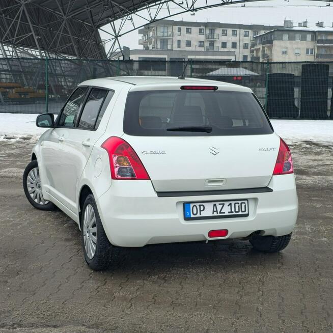 Suzuki Swift 1.3 Comfort dance