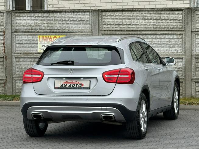 Mercedes GLA 200 1.6i 156KM Navi/Alu17/SerwisASO/PDC/Xenon/Led/Perfekcyjny