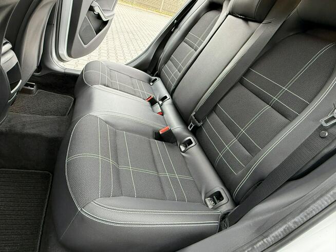 Mercedes GLA 200 1.6i 156KM Navi/Alu17/SerwisASO/PDC/Xenon/Led/Perfekcyjny