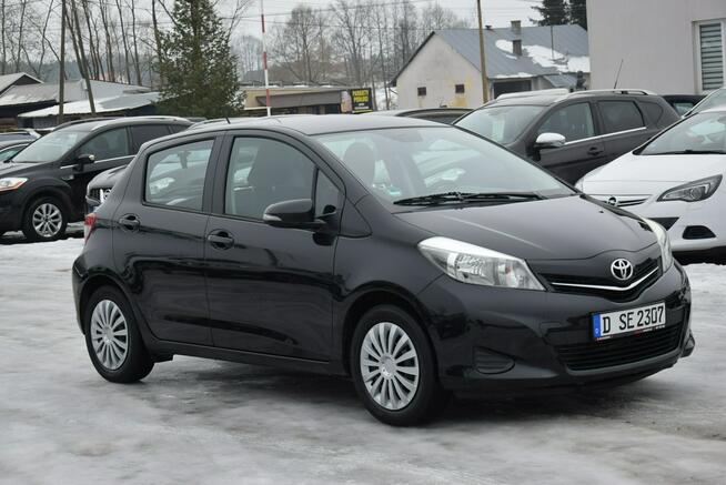 Toyota Yaris 1.3B Navi/ Kamera/ 107 TYS KM/ 2 KPL KÓŁ/ Sprowadzony/ Opłacony