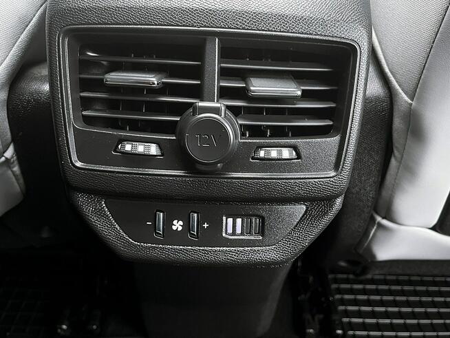 Peugeot 5008 2,0HDi EL.Dach+LED+7Osób TYLKO 97tys KM!! GWARANC 1wł Bezwyp Kraj F23%