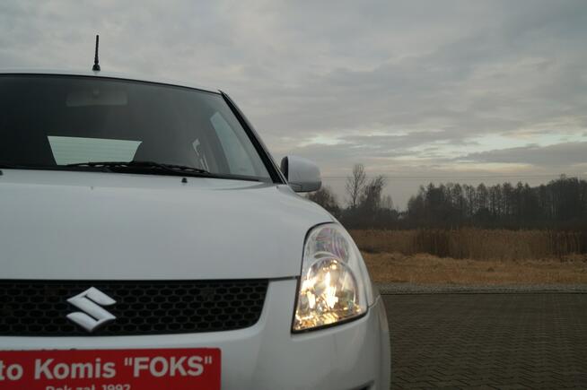 Suzuki Swift SPORT NAVI KLIMATRONIC 1,3 92 KM Z NIEMIEC DOINWESTOWANY SPRAWNY