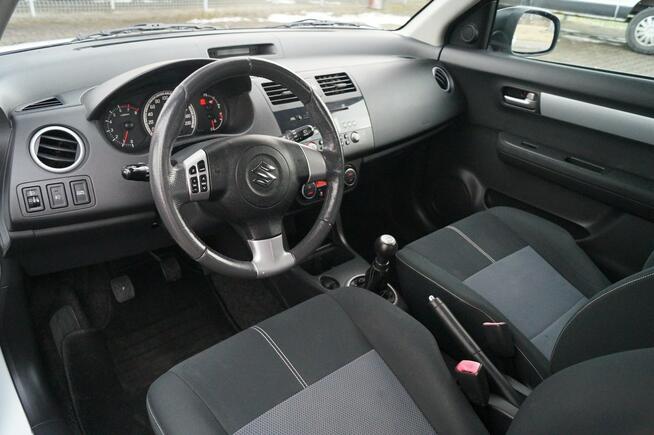 Suzuki Swift SPORT NAVI KLIMATRONIC 1,3 92 KM Z NIEMIEC DOINWESTOWANY SPRAWNY